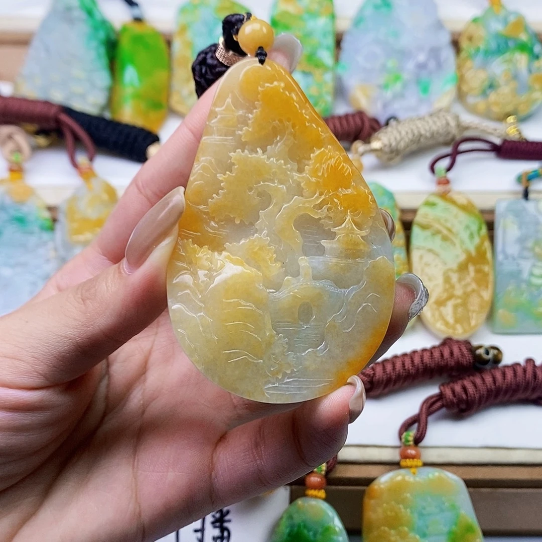 颈饰未镶嵌翡翠翡翠