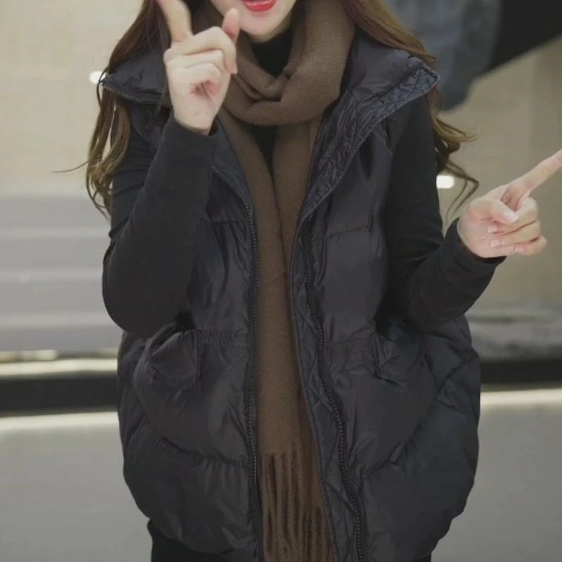 2025年冬季新款羽绒服女短款立领马甲时尚百搭显瘦坎肩背心