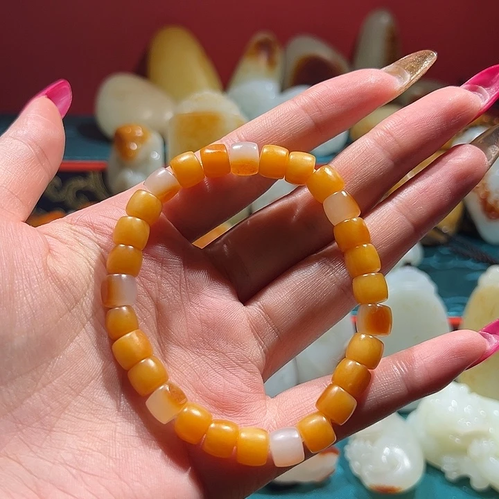 和田玉（糖玉）未镶嵌挂件