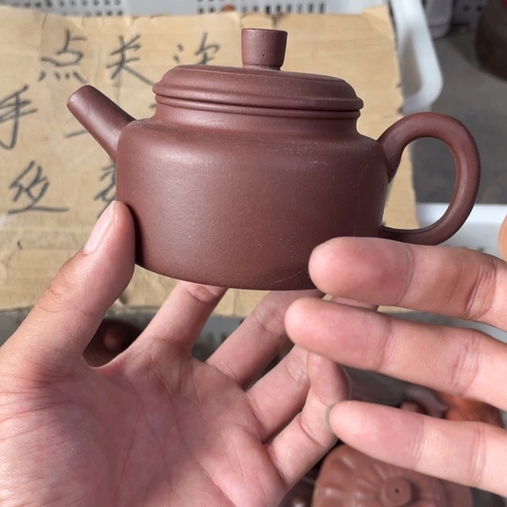 茶壶紫砂老厂紫砂壶。