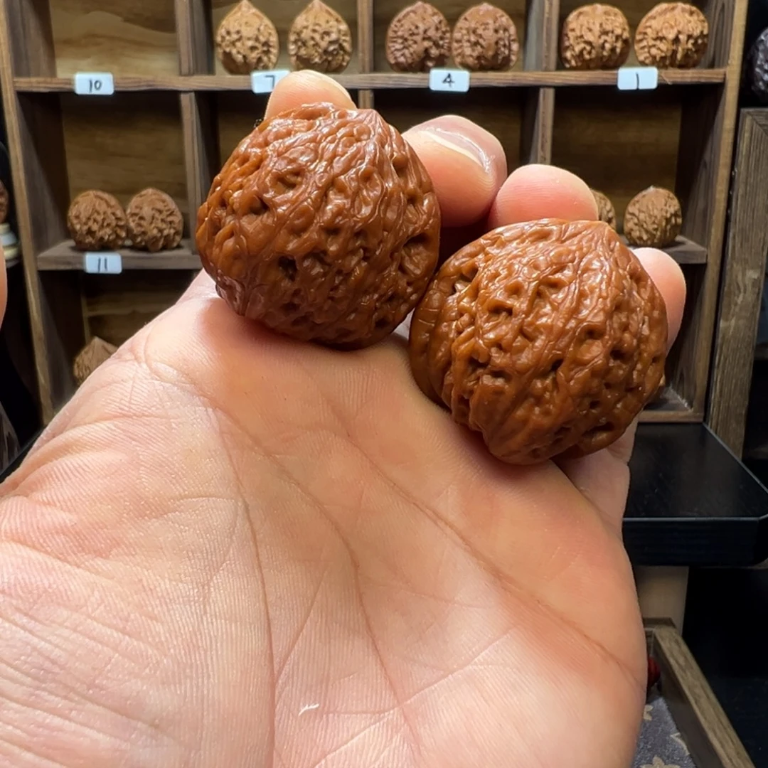 是***ᐝ吊坠文玩核桃铁锤妹妹加苹果