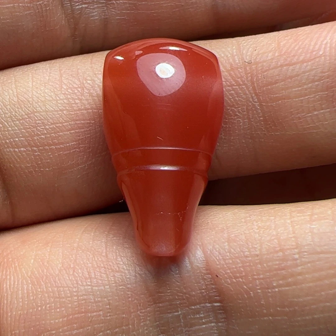 未镶嵌三通南红玛瑙