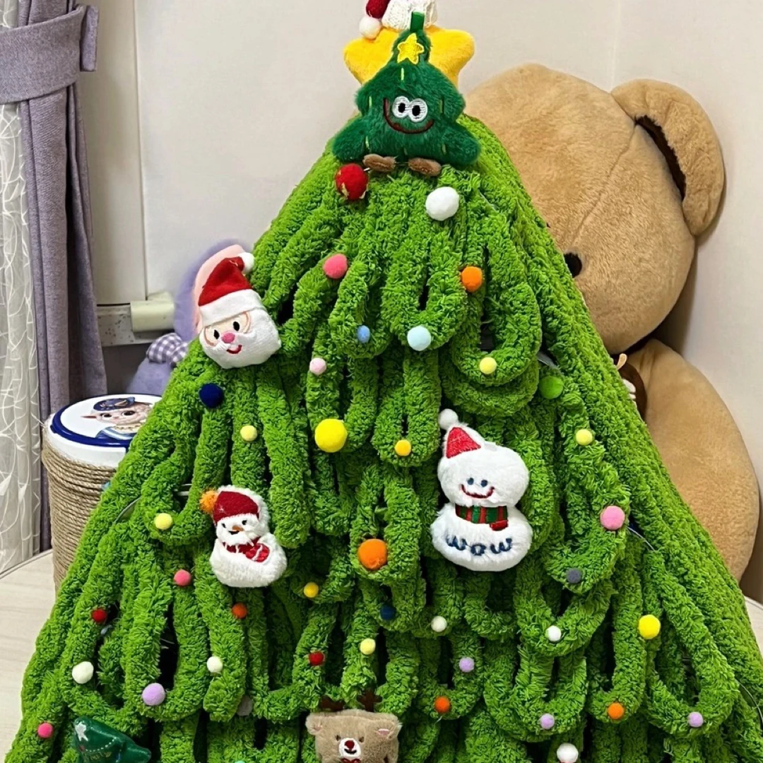 客厅圣诞树diy客厅墙上毛球氛围装饰品场景布置