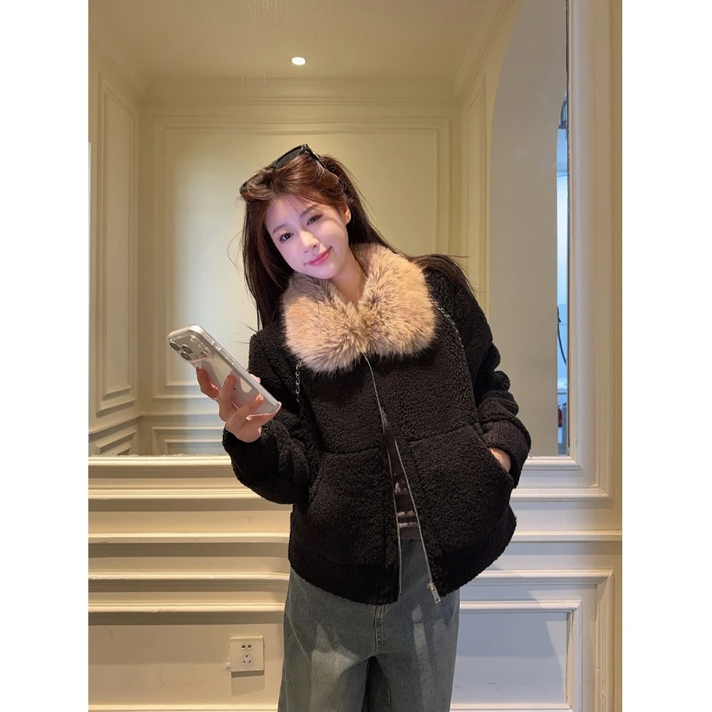 2025新款定染毛领小颗粒皮毛一体仿羊羔毛外套女保暖黑色长袖上衣