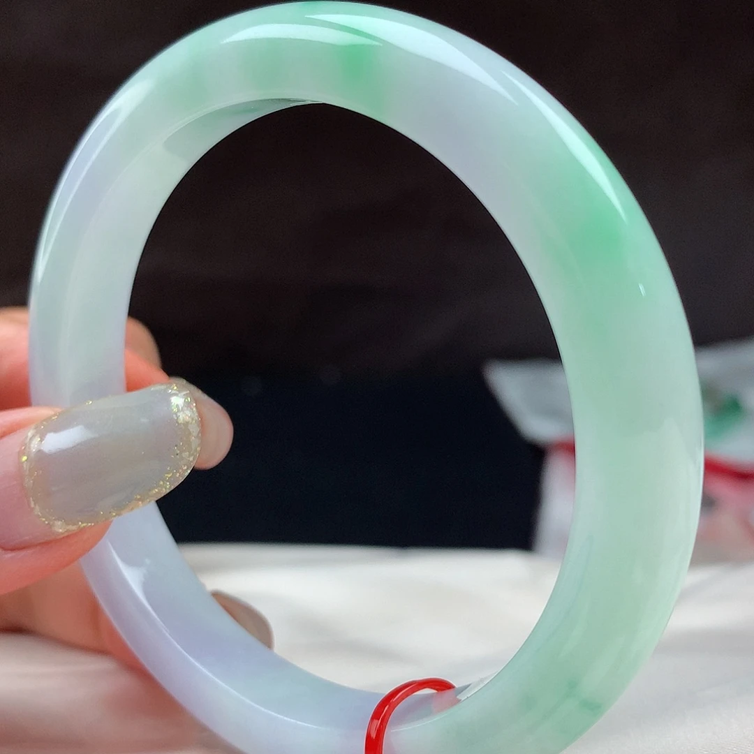 未镶嵌手镯翡翠97233，