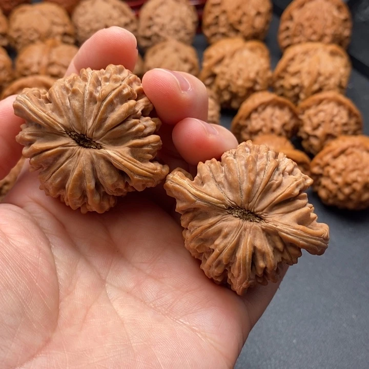 文玩核桃把件46楼子