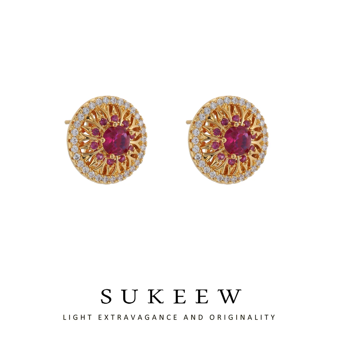 SUKEEW/酥可 镀k金 中古轻奢镂空花窗耳环223213