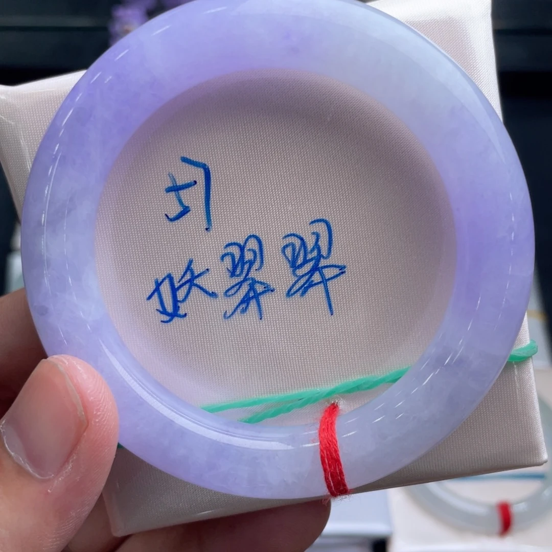 翡翠未镶嵌手镯翡翠手镯