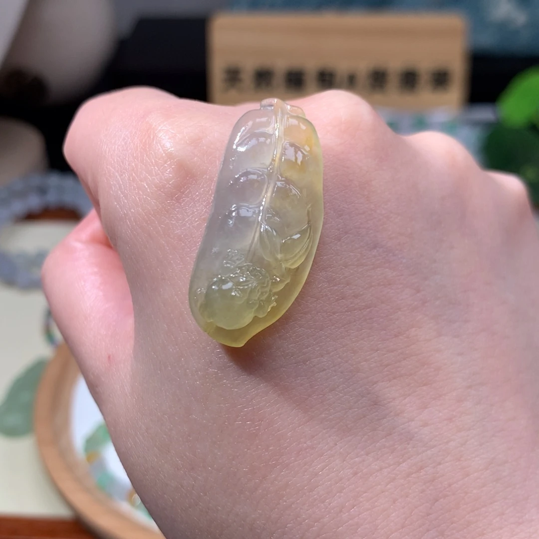 定制翡翠未镶嵌叶子