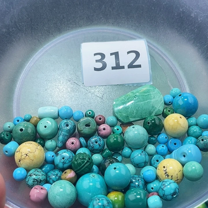 未镶嵌菱锰矿珠宝半成品