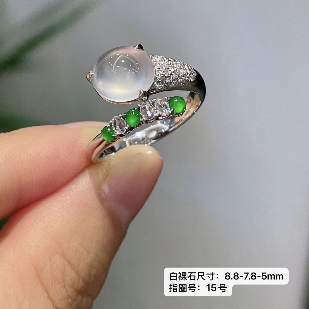 玻璃种起光蛋面➕冰种阳绿蛋面设计款翡翠戒指