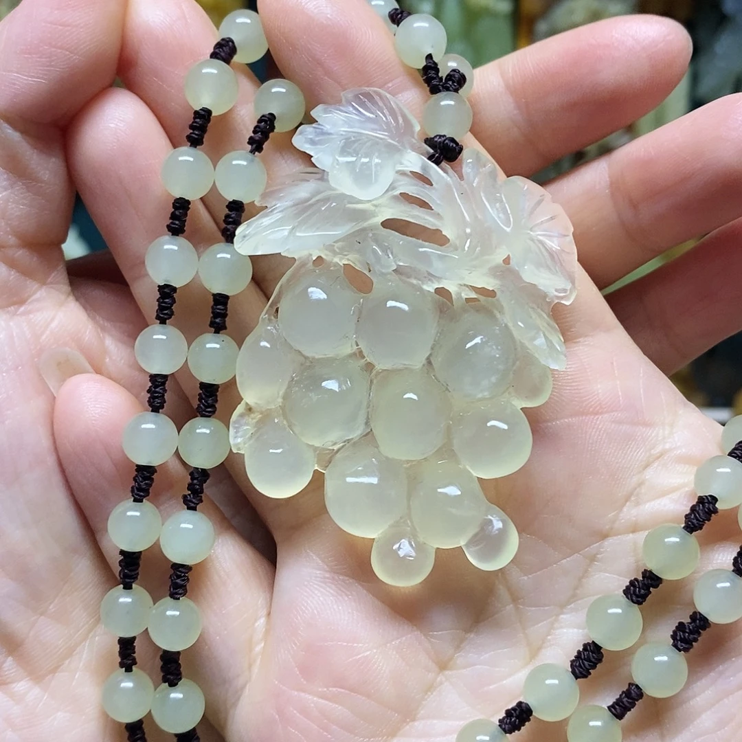 岫玉未镶嵌吊坠(赠链)