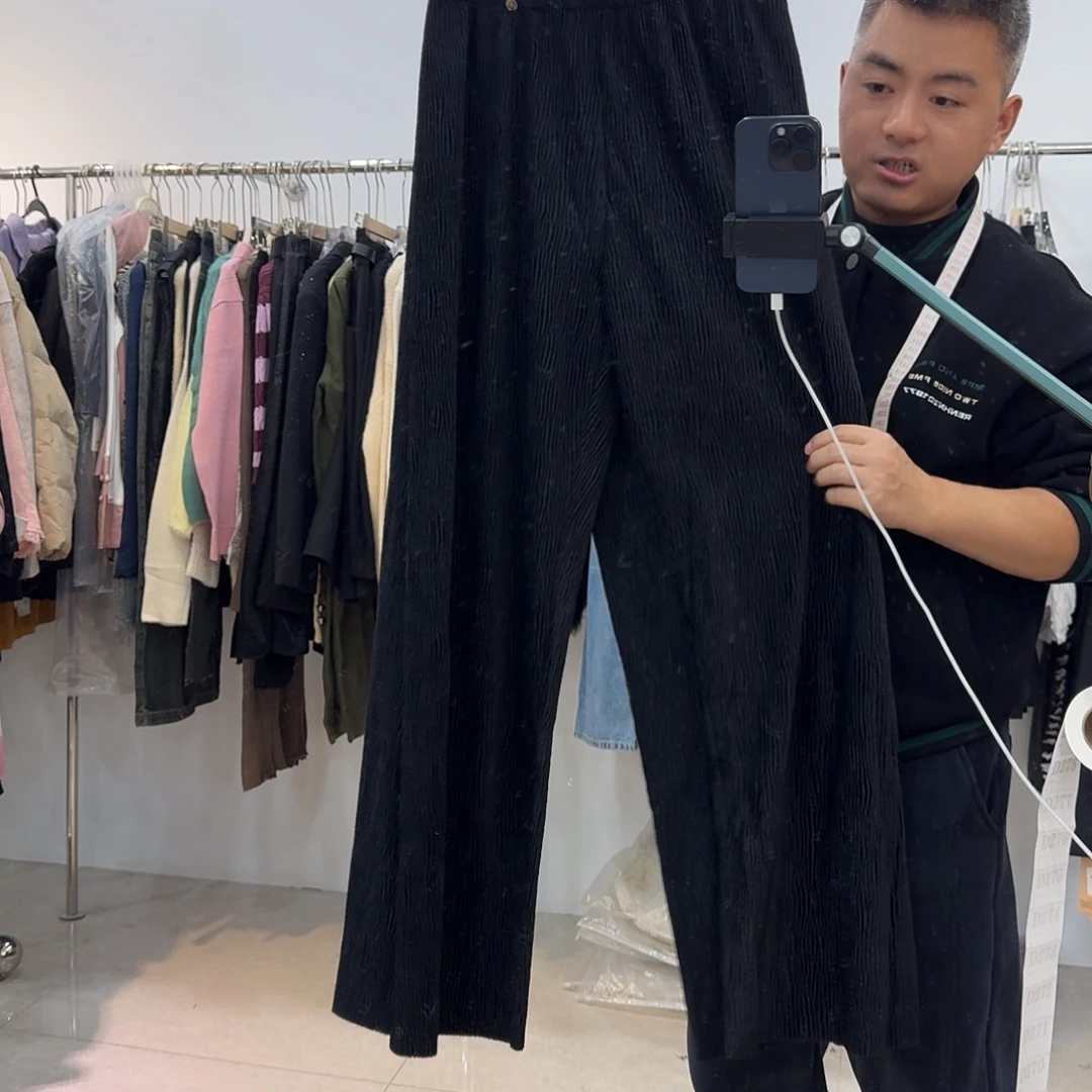 嘉***恒在我这点的朋友不264