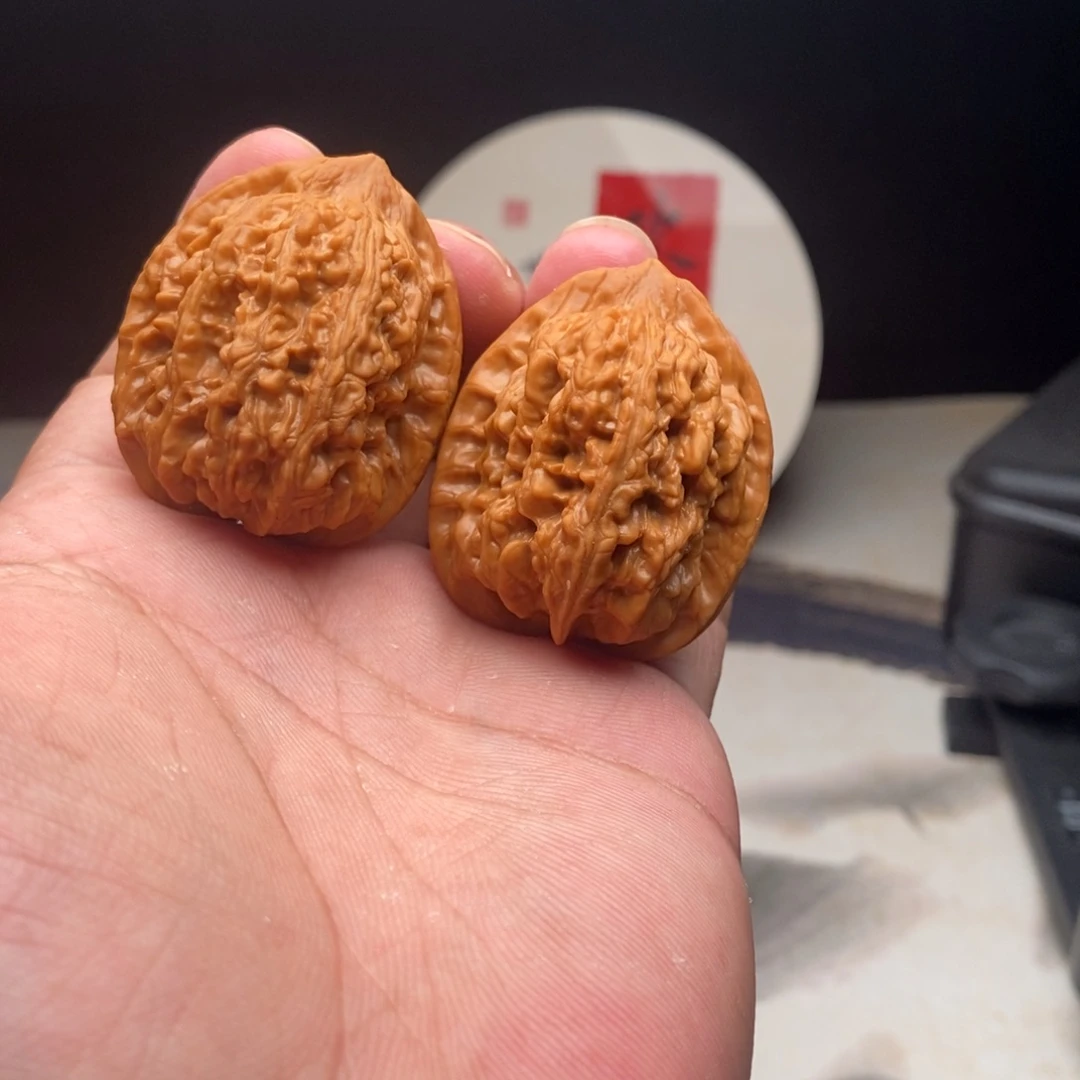 文玩核桃吊坠D***伉36赤龙鸡心