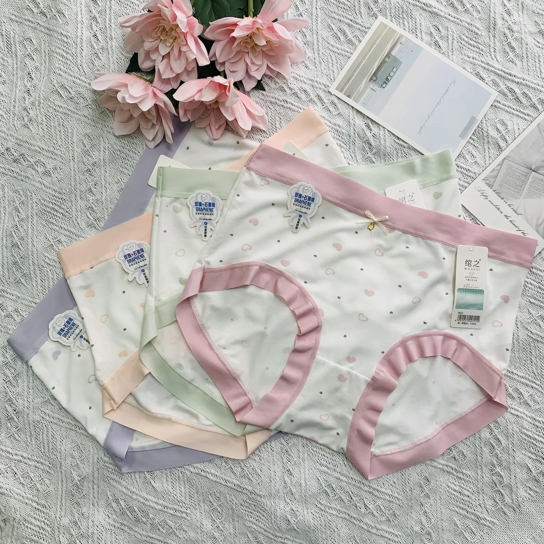 女士中高腰三角内裤清新爱心印花甜美无感底裤2465