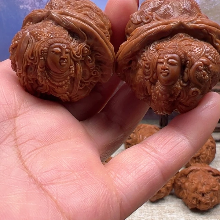 黑***娘把件核桃元宝文殊普贤