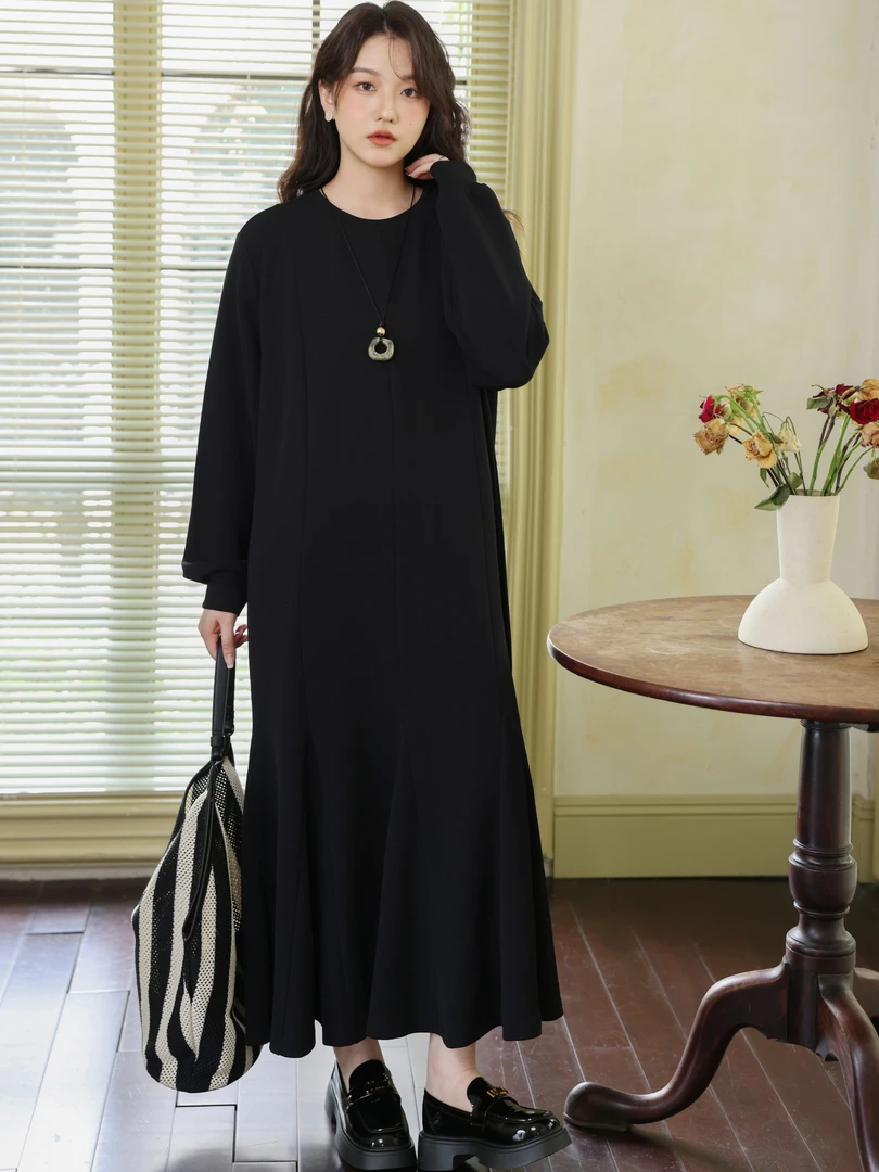 秋冬新款2025大码气质长袖时尚连衣裙休闲百搭黑色长裙小众设计感
