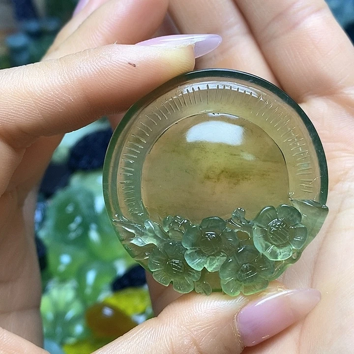 蛇纹石玉未镶嵌颈饰用****2