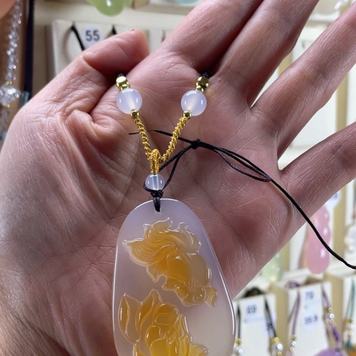 玛瑙/玉髓颈饰未镶嵌妮***拽