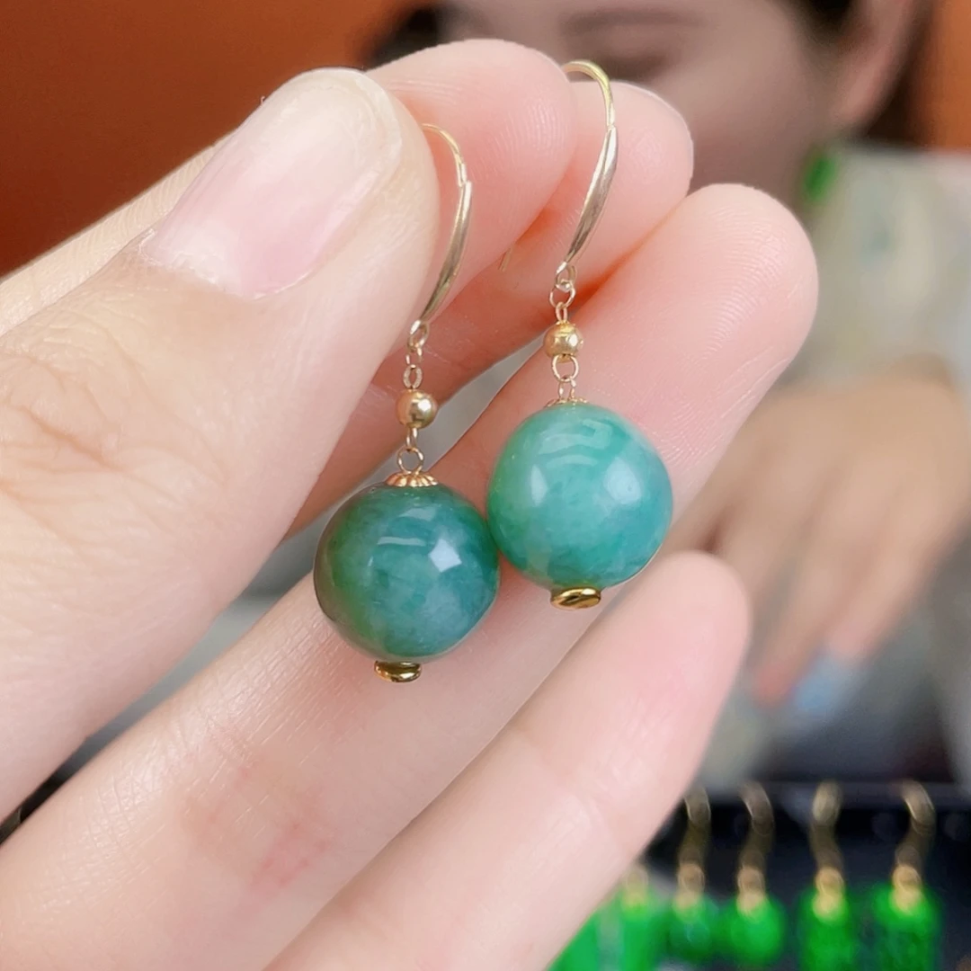 翡翠18K金镶嵌耳饰