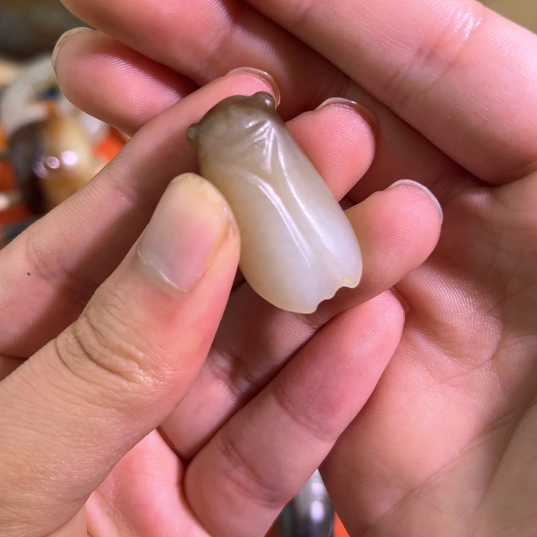 和田玉颈饰未镶嵌雪*哥