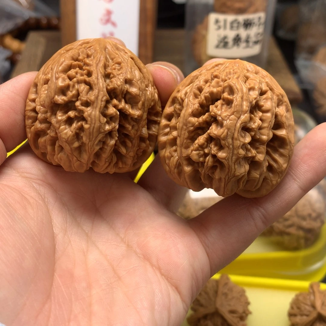 文玩核桃把件43粗筋