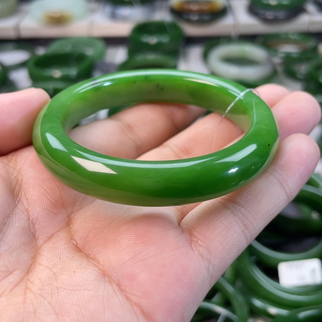 和田玉（碧玉）手镯未镶嵌