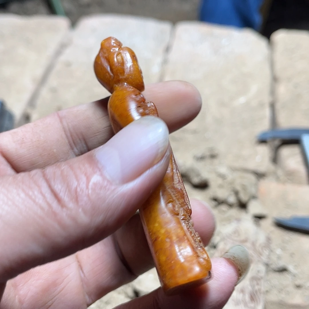 和田玉（糖玉）未镶嵌颈饰