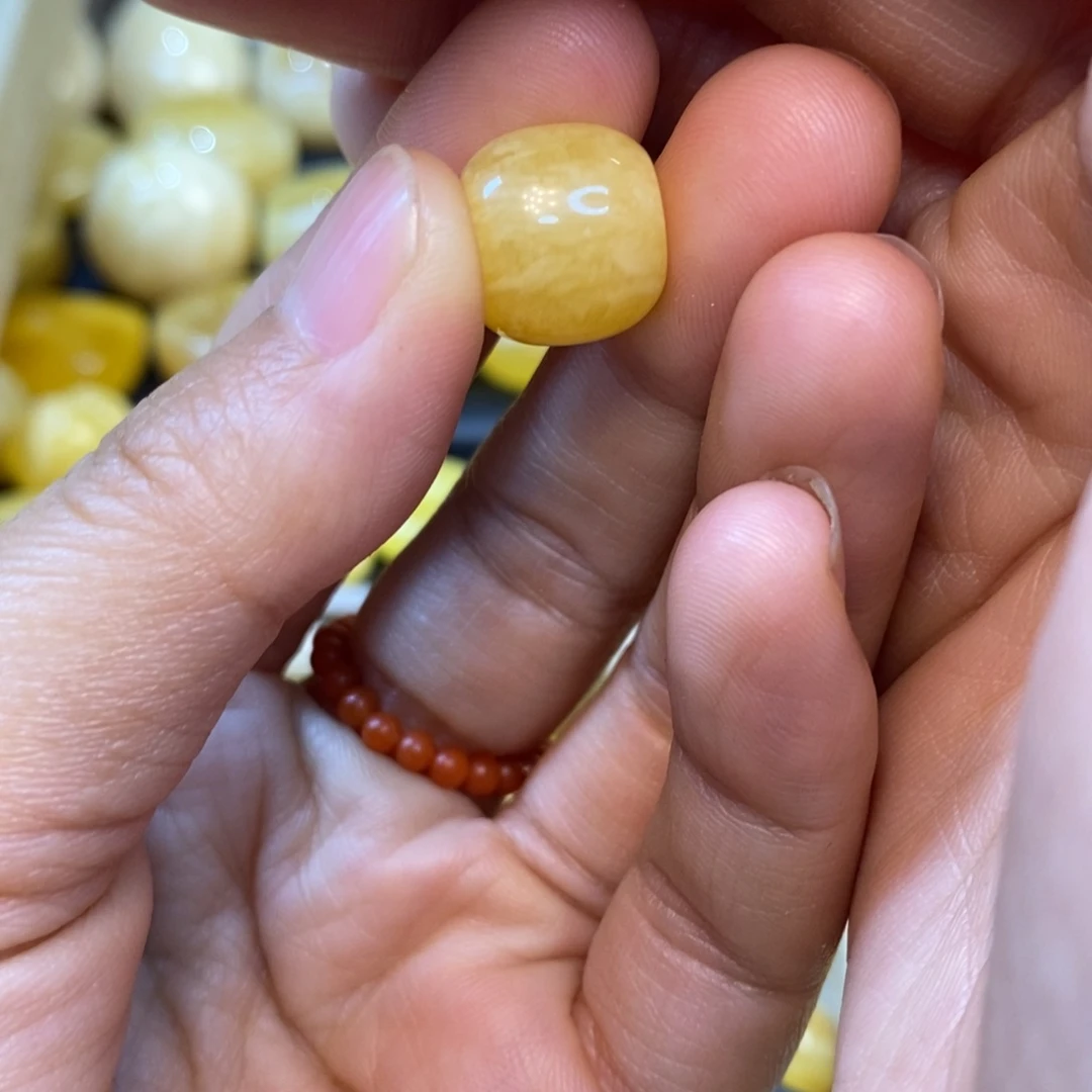 ✧***✧琥珀未镶嵌裸石原矿蜜蜡配珠