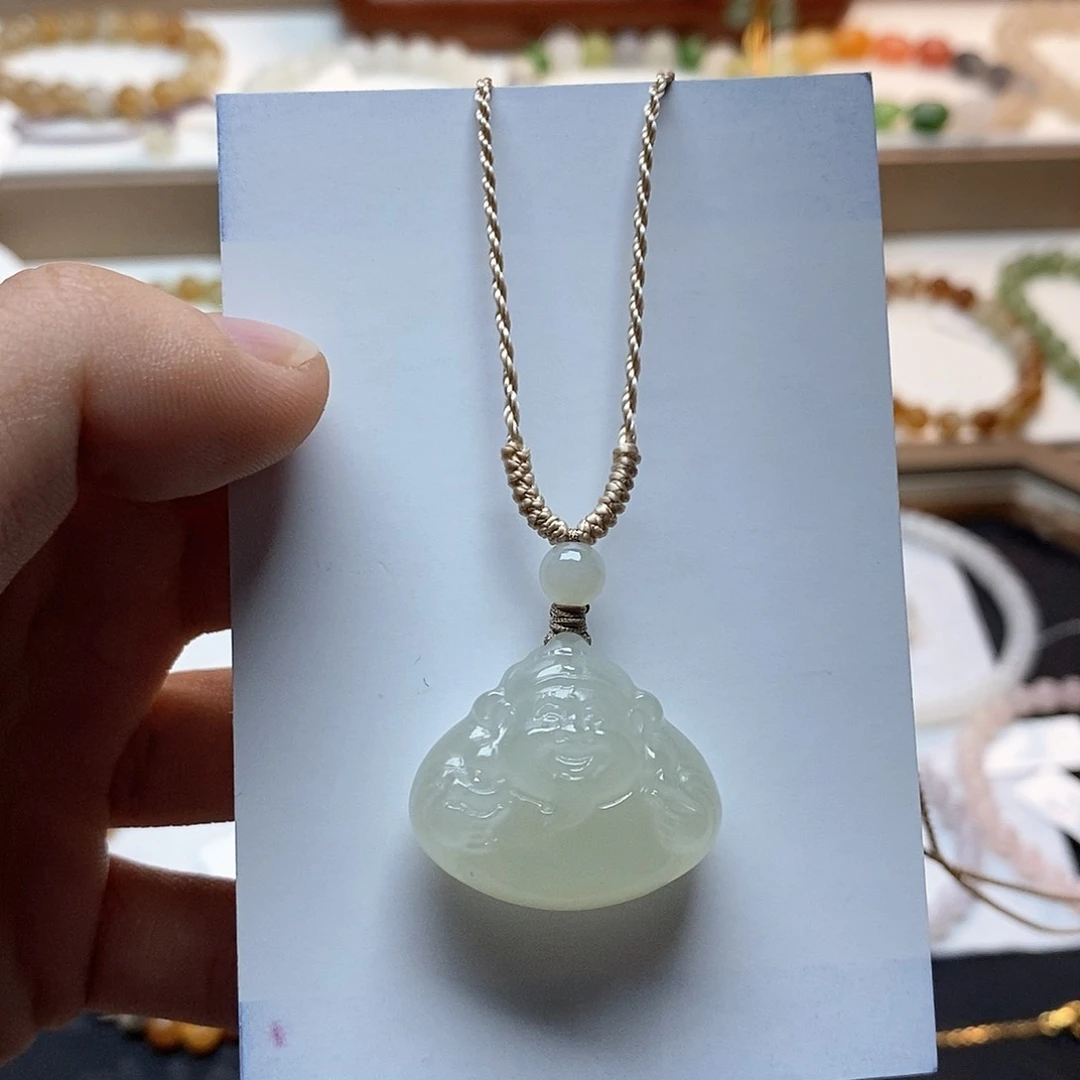 和田玉颈饰未镶嵌冰晴水财爷爷
