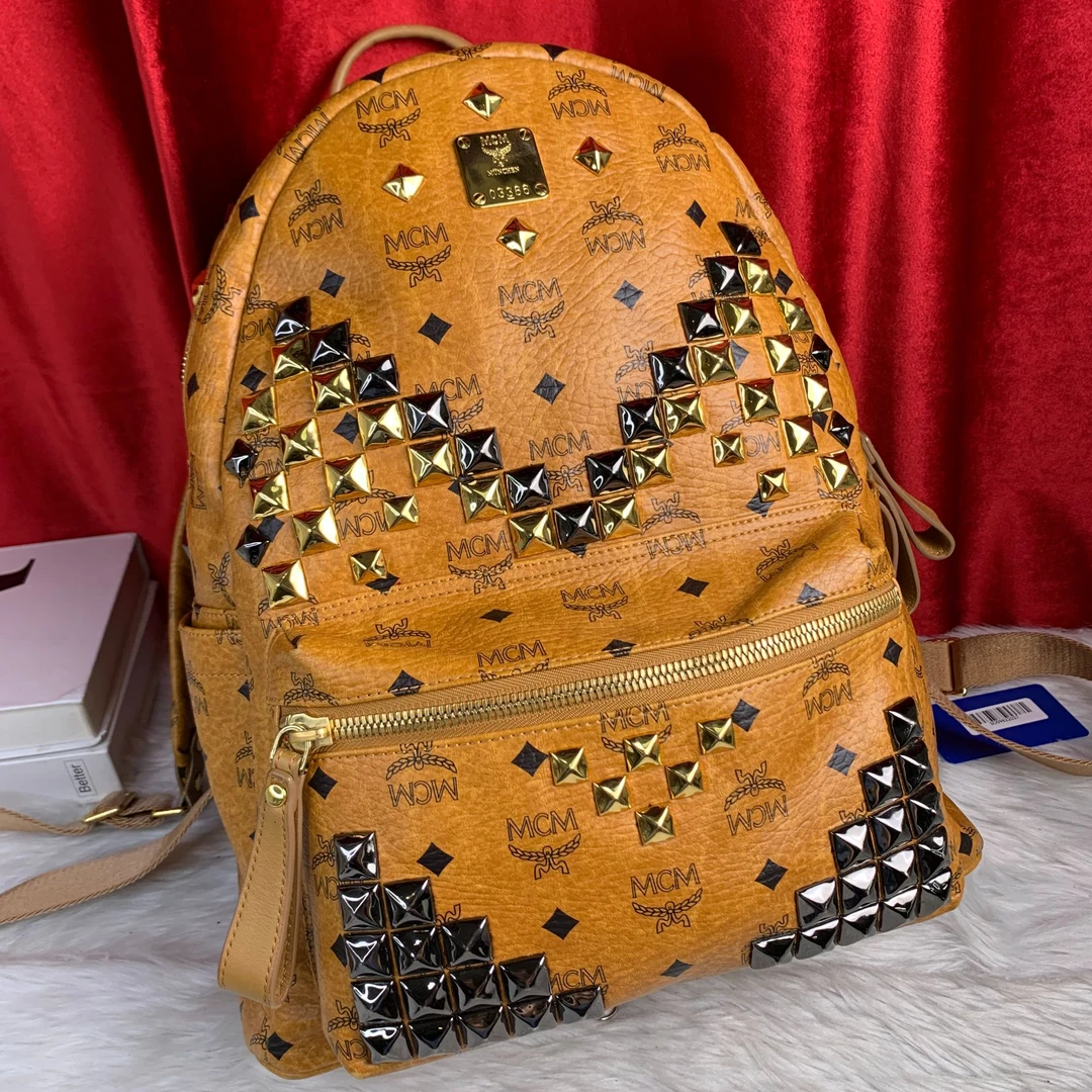 95新 MCM 干邑色双肩包/SD09822037/2037