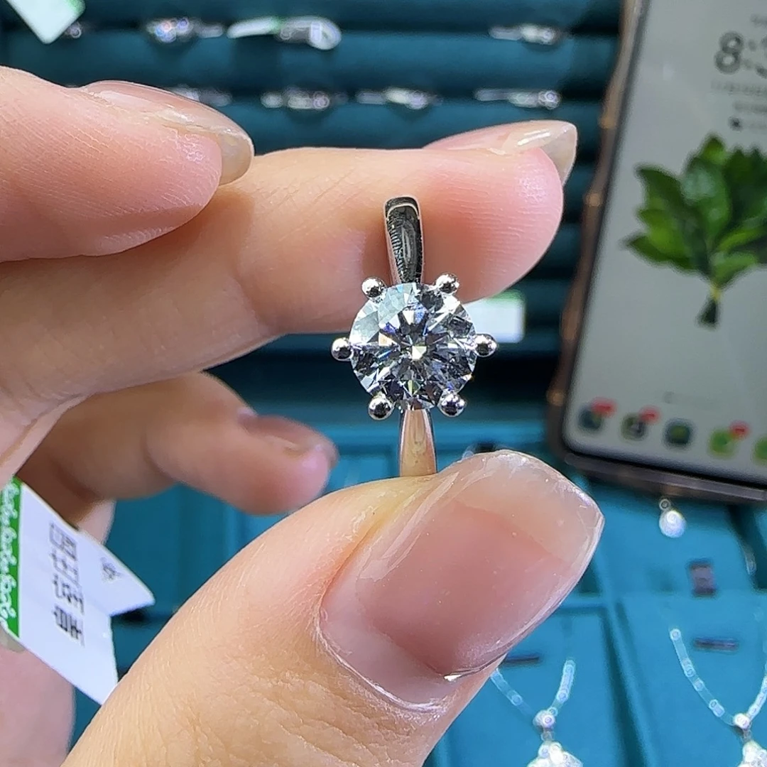 铂Pt950镶嵌实验室培育钻石一克拉周家六爪19圈口