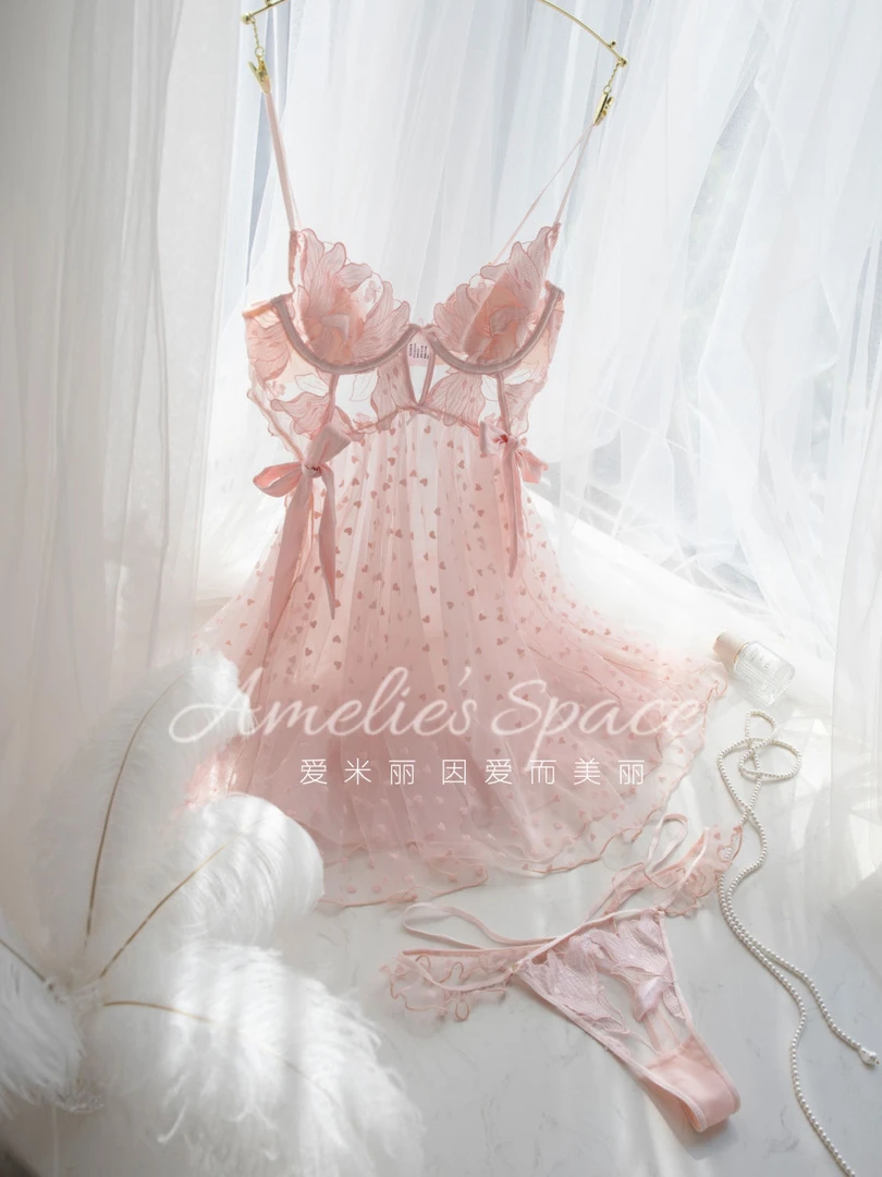 【春樱嫩瓣】高品质！温柔暗夜高级蕾丝花瓣吊带显瘦显白睡衣