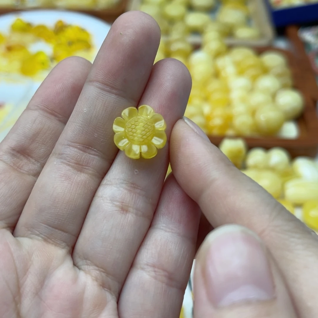 【闪购商品】未镶嵌蜜蜡裸石配饰