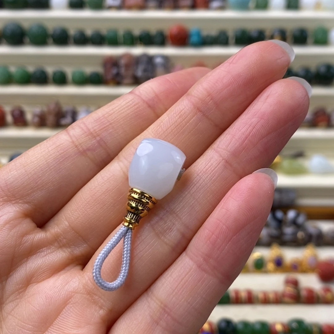 和田玉18K金镶嵌颈饰