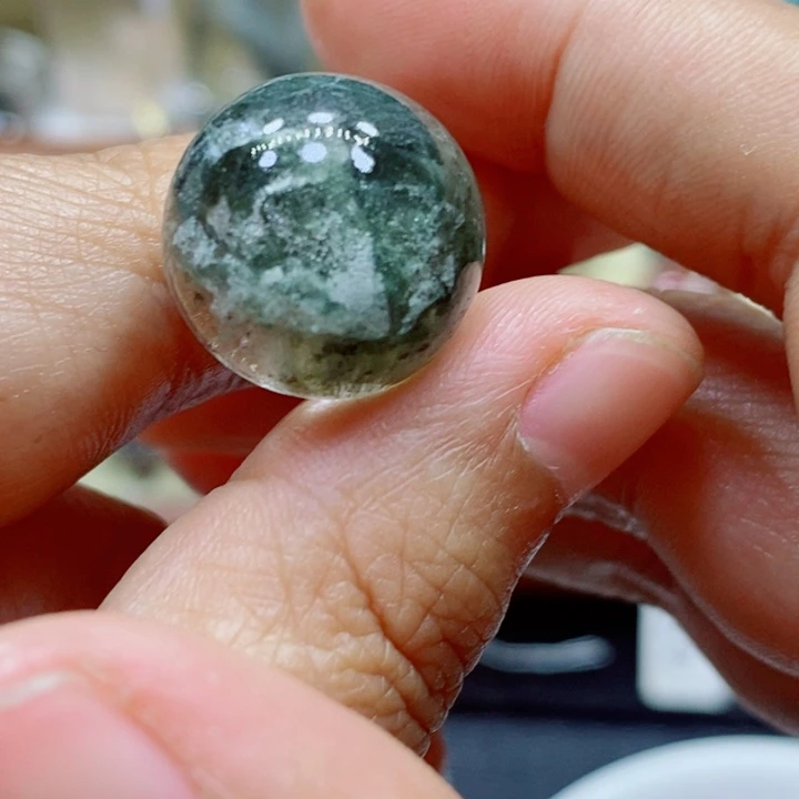未镶嵌颈饰水晶水晶