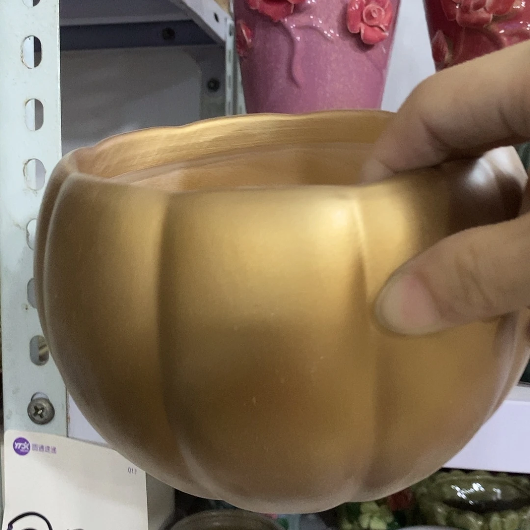 摆件陶盆有孔 瑕疵介意勿拍