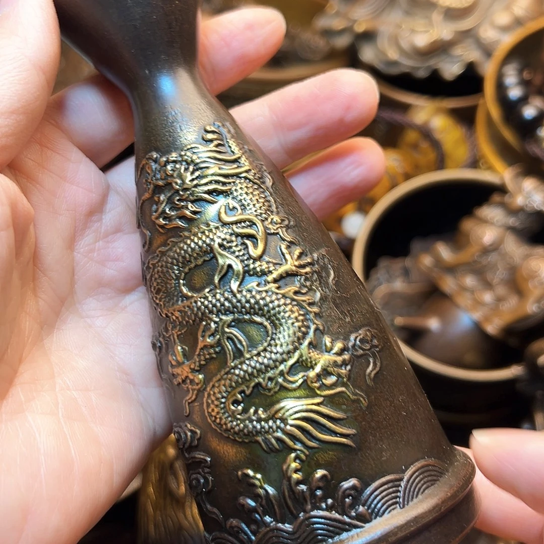 精美铜器工艺品等