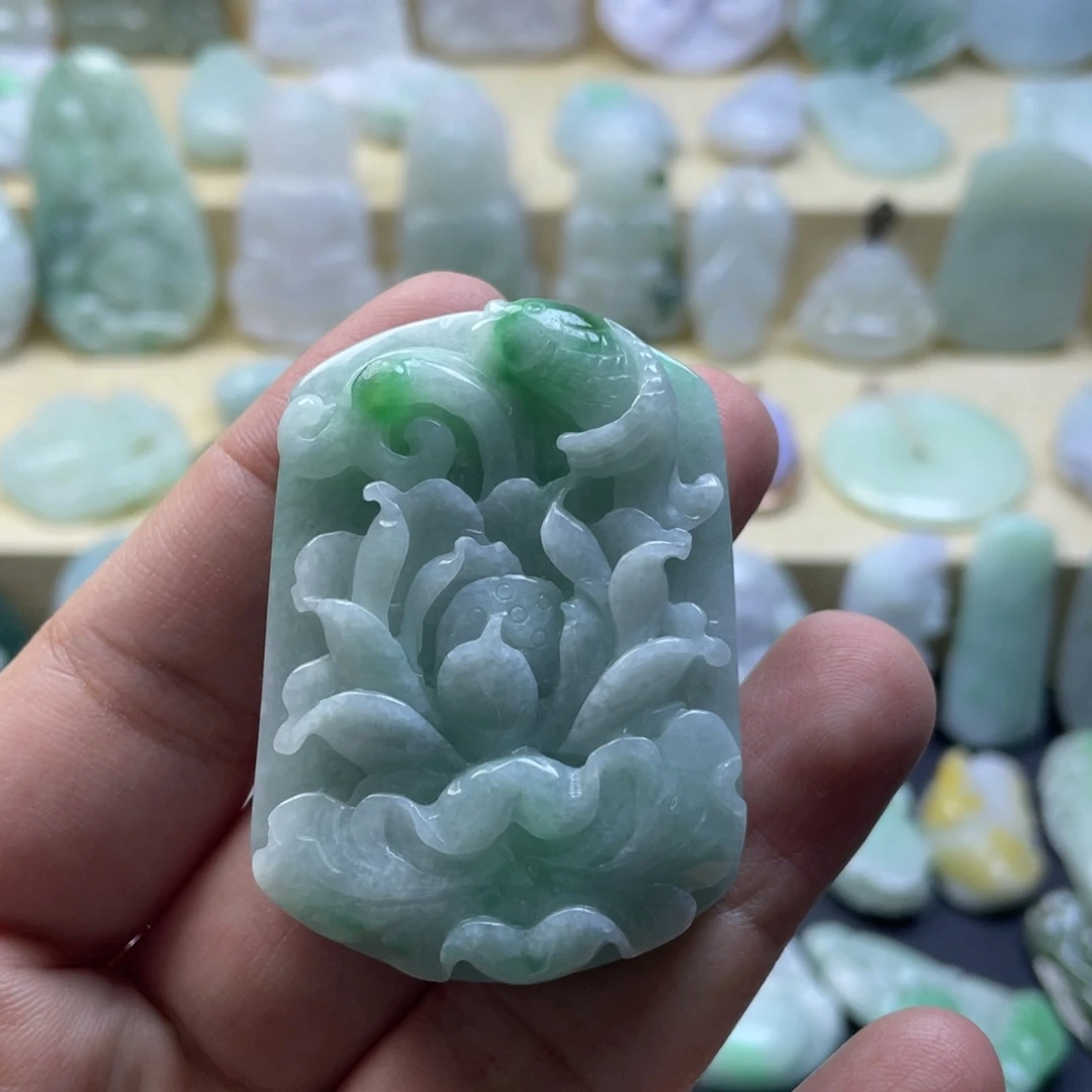 翡翠未镶嵌颈饰纯天然翡翠