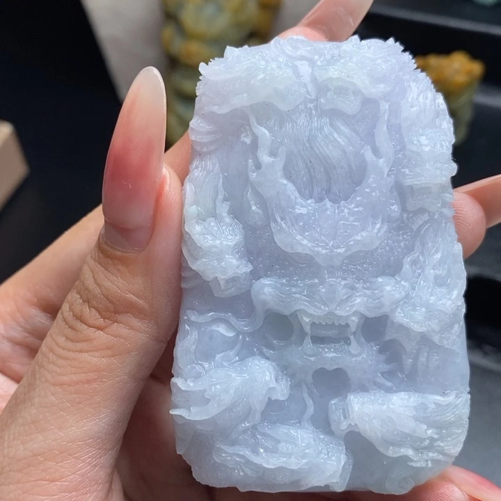 定制翡翠未镶嵌九龙