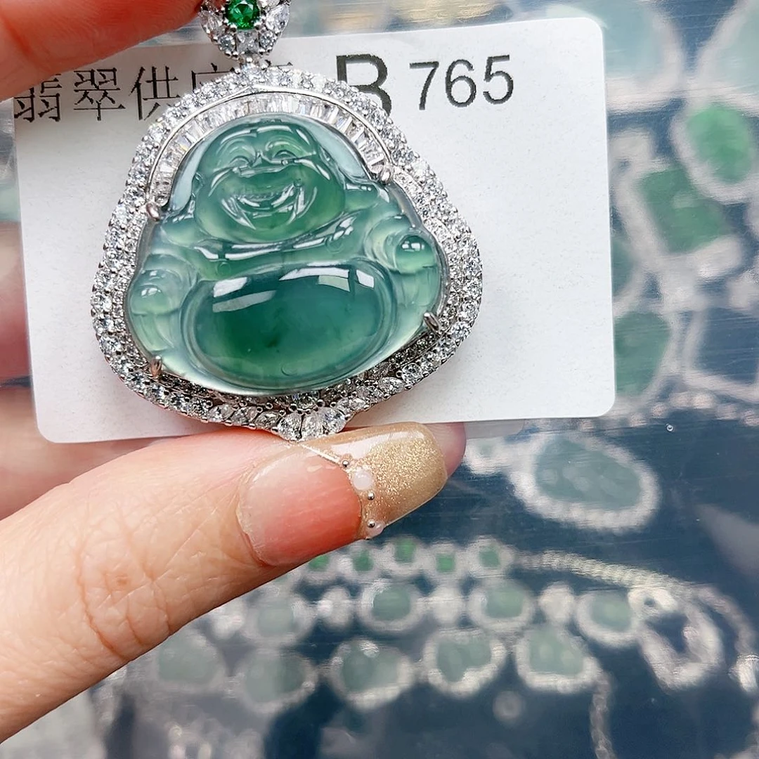 翡翠颈饰未镶嵌翡翠765