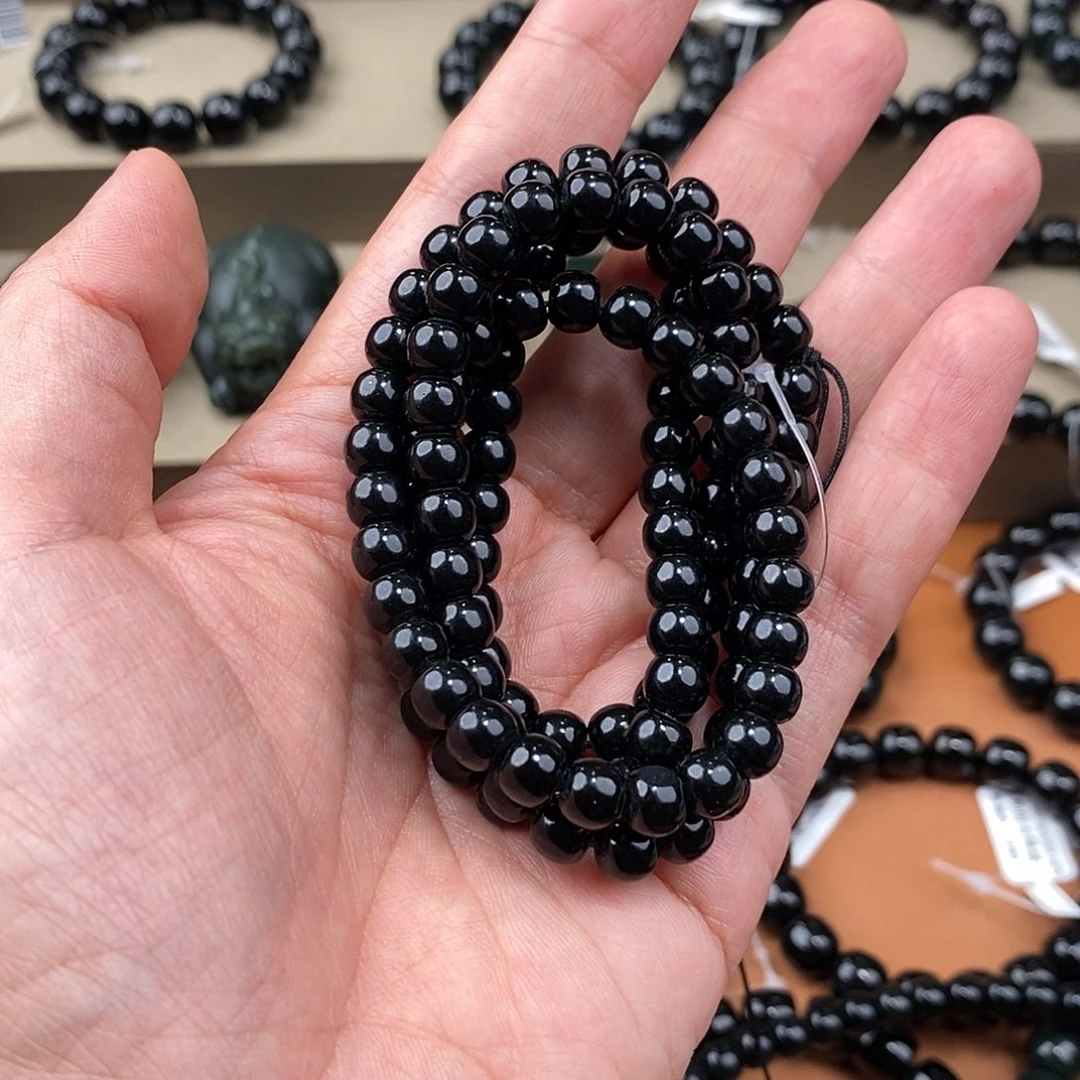 人***皇和田玉未镶嵌手串