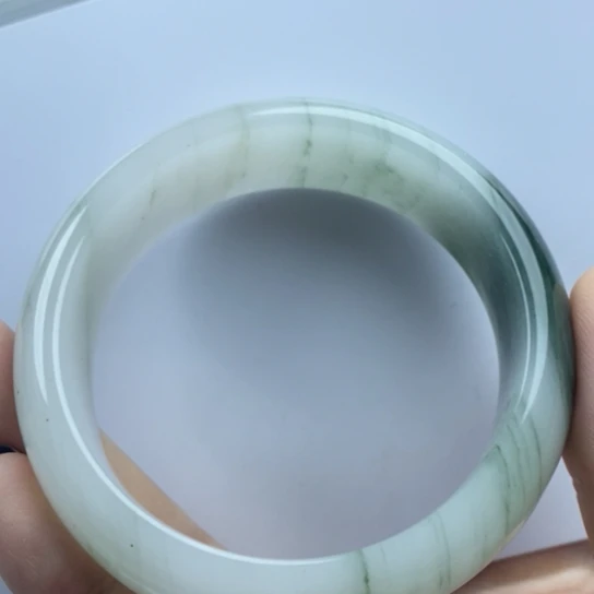 石英质玉（金丝玉）未镶嵌手镯
