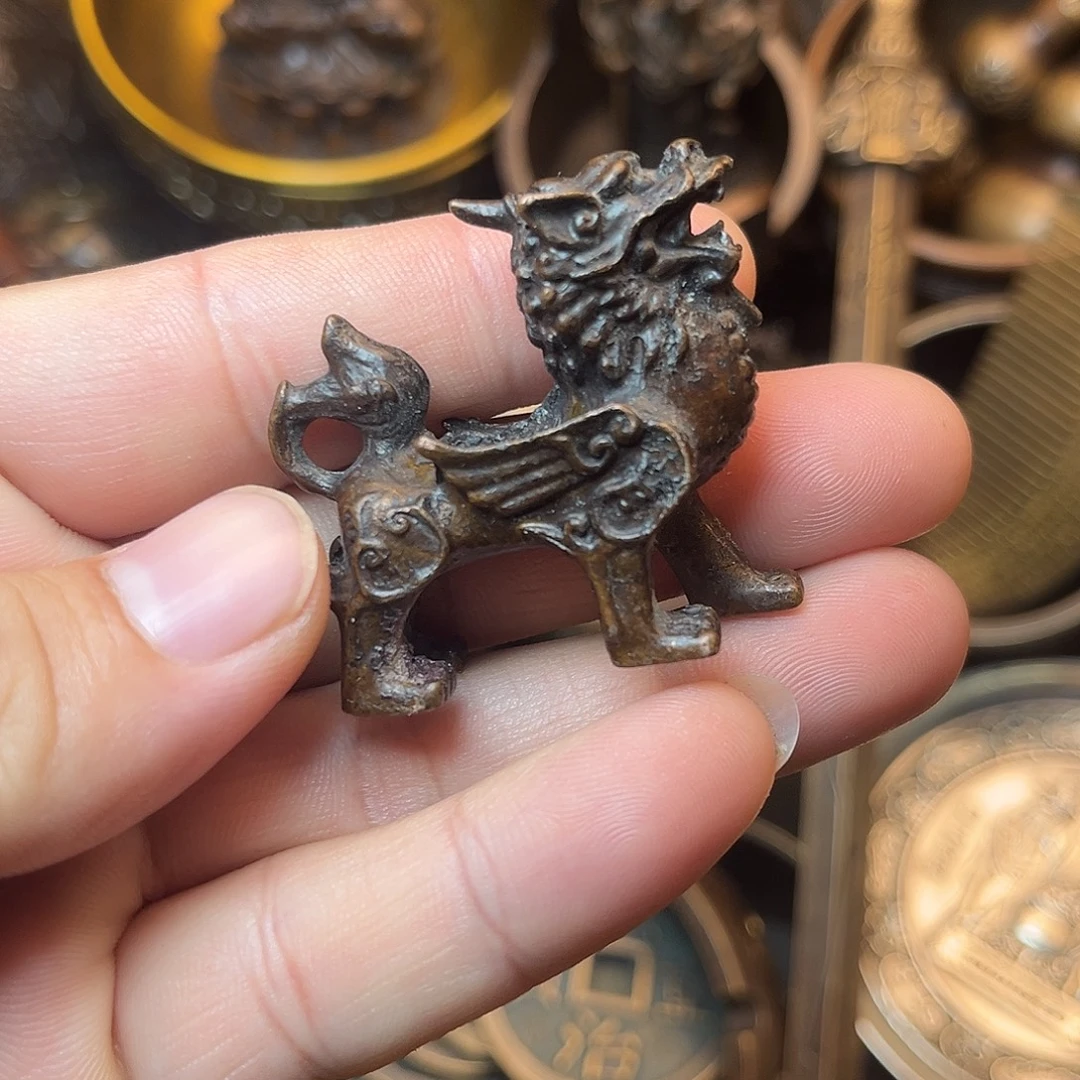 精美铜器工艺品等