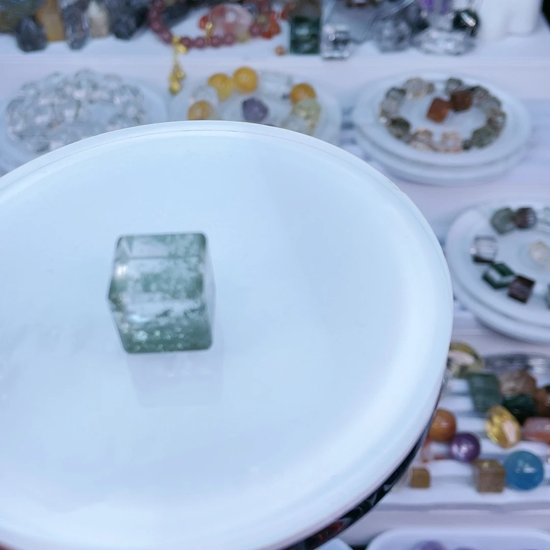 水晶单珠打孔不退不换未镶嵌