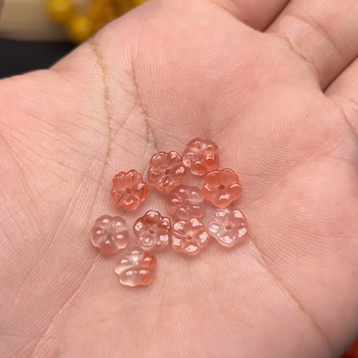 南红玛瑙未镶嵌吊坠(不含链)多样性