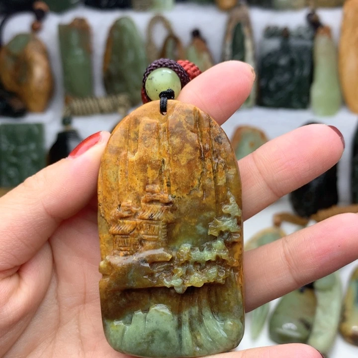 岫岩河磨玉（透闪石质玉）挂件未镶嵌