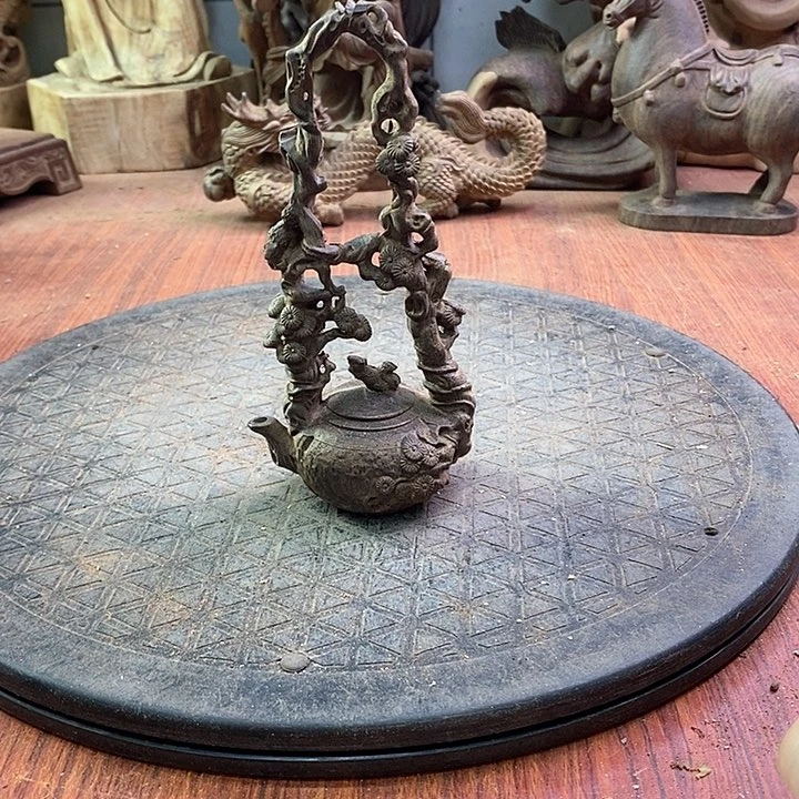 木新**乐木雕艺术作品