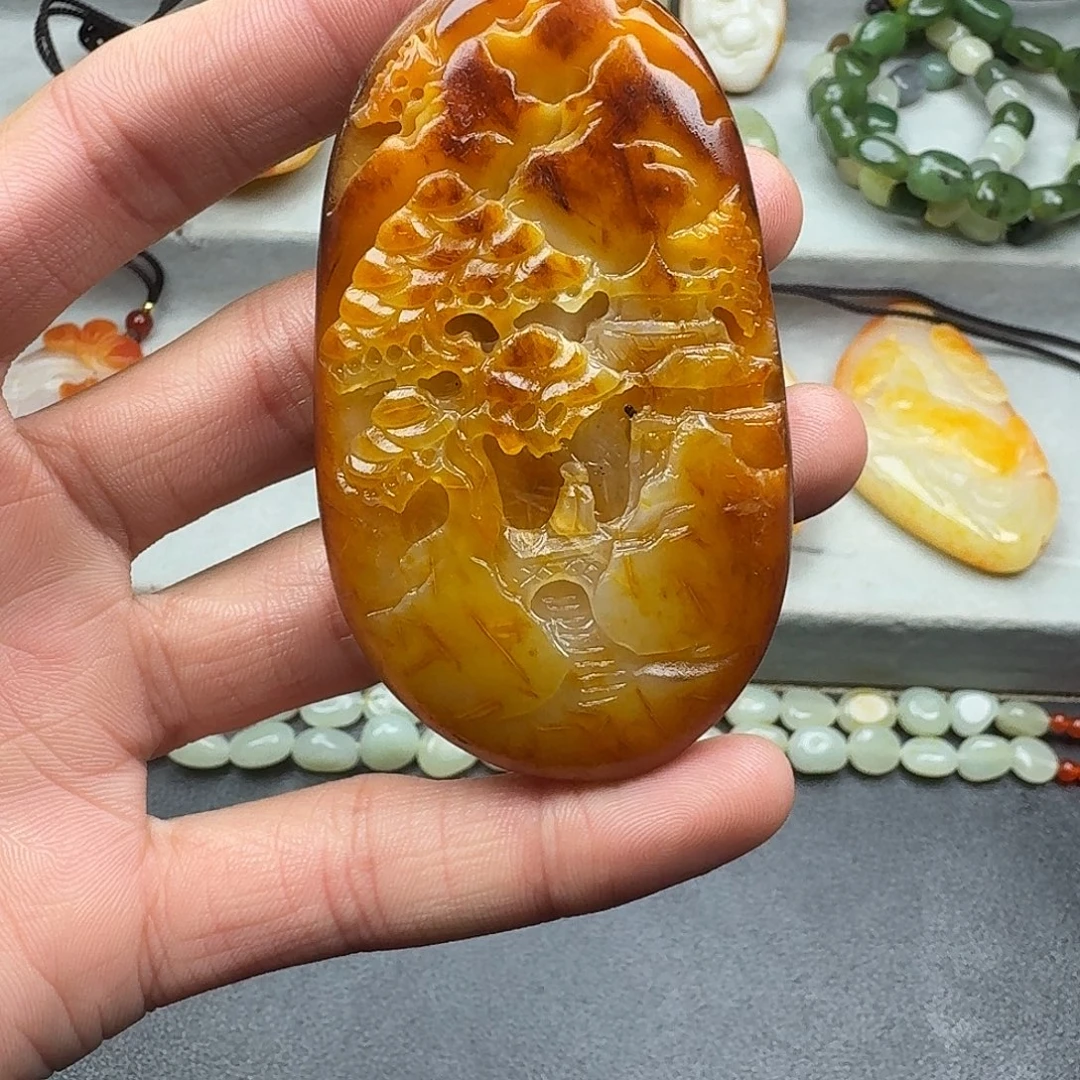 和田玉未镶嵌颈饰