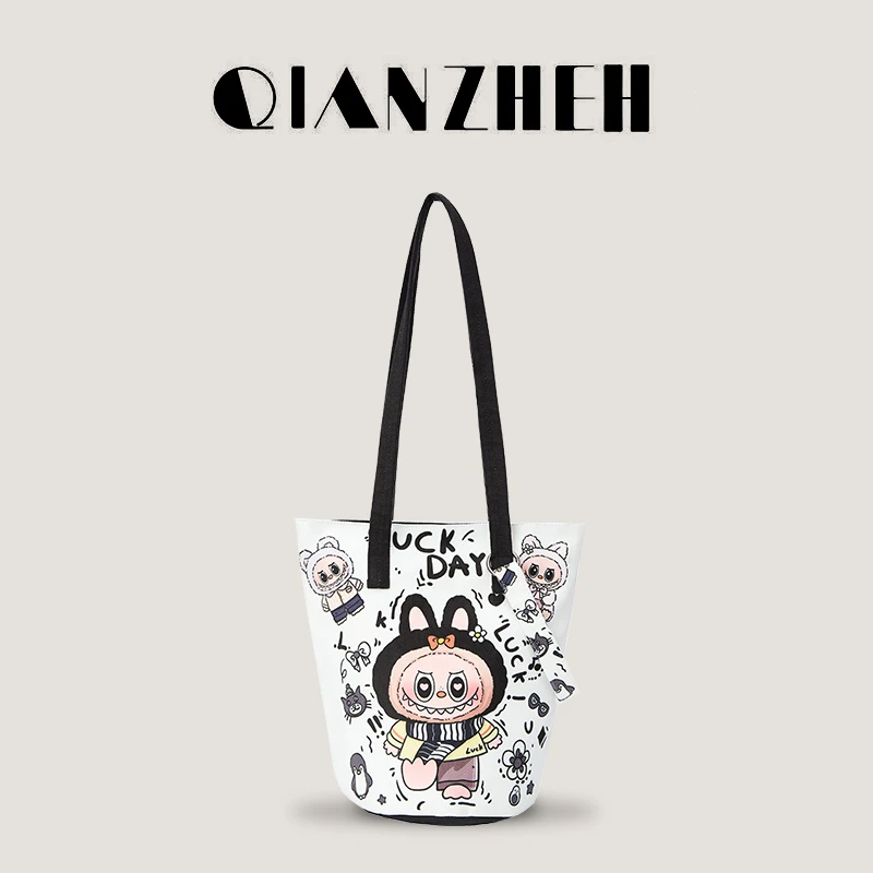 QIANZHE新款可斜挎可单肩水桶包单肩包卡通肩包休闲通勤百搭女包